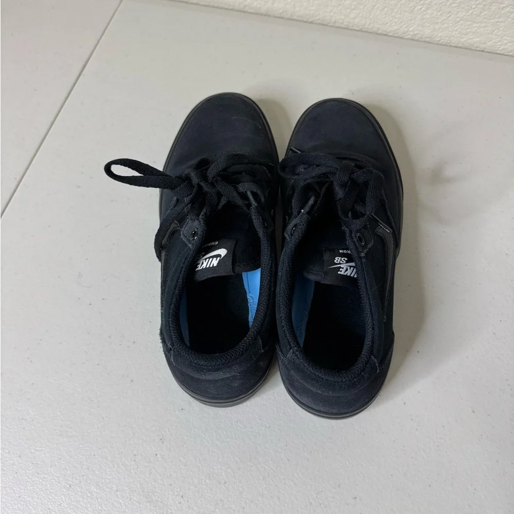 Nike SB Chron Janoski Men's Black Low-Top Sneakers
